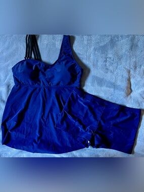 Navy Blue Two-Piece Swim Set - Tankini with Swim Shorts Size 2XL New Never Worn